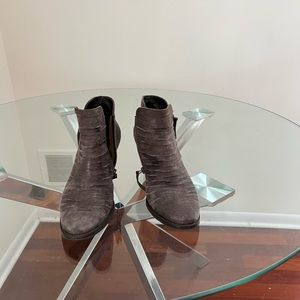 Paul Green Brown Booties size 8 in good condition